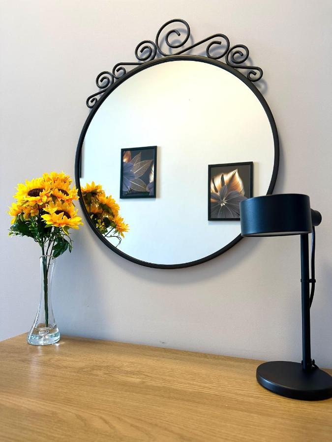 Mmrent Sunflower Room Гданск Екстериор снимка